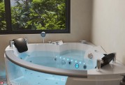 Banheira hidromassagem jacuzzi NAXOS