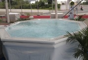 Spa jacuzzi gigante AR-005